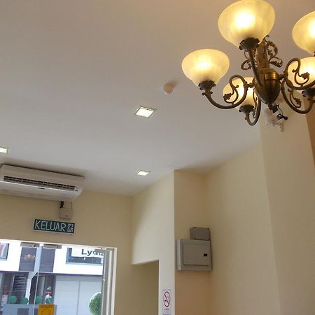 Dream Inn Hotel Bandar Mahkota Cheras Exteriör bild