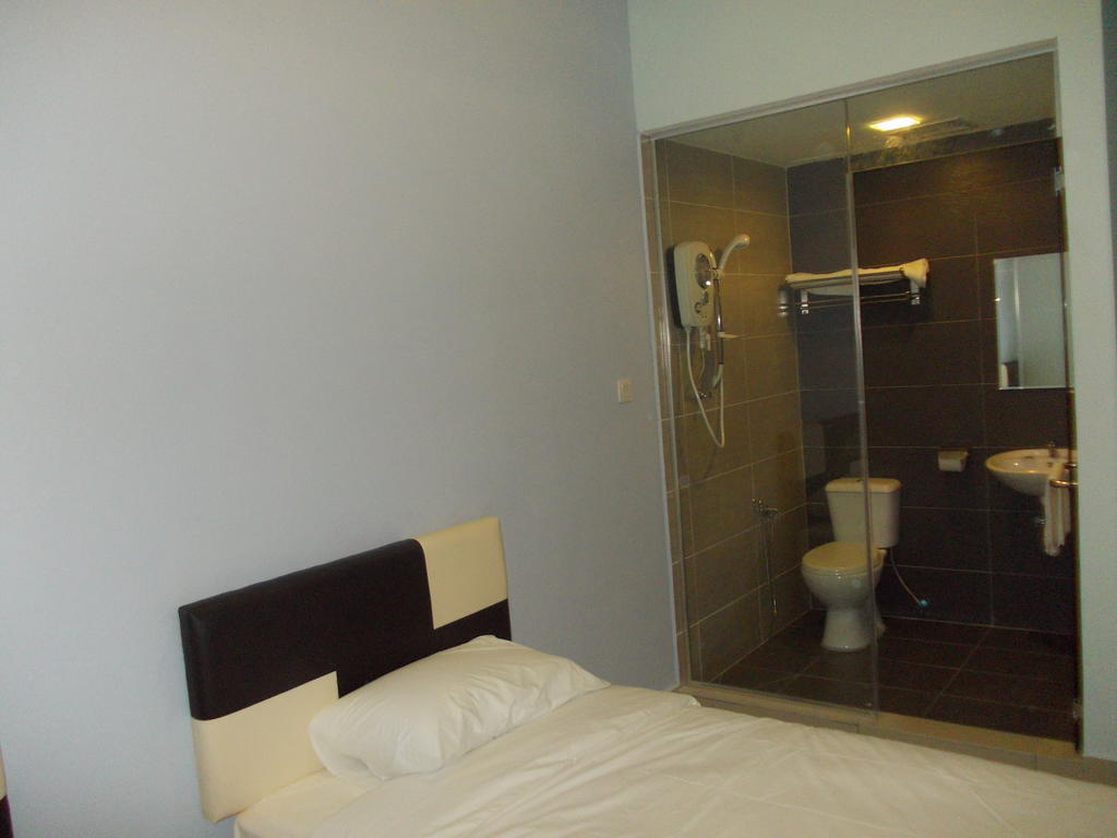 Dream Inn Hotel Bandar Mahkota Cheras Exteriör bild