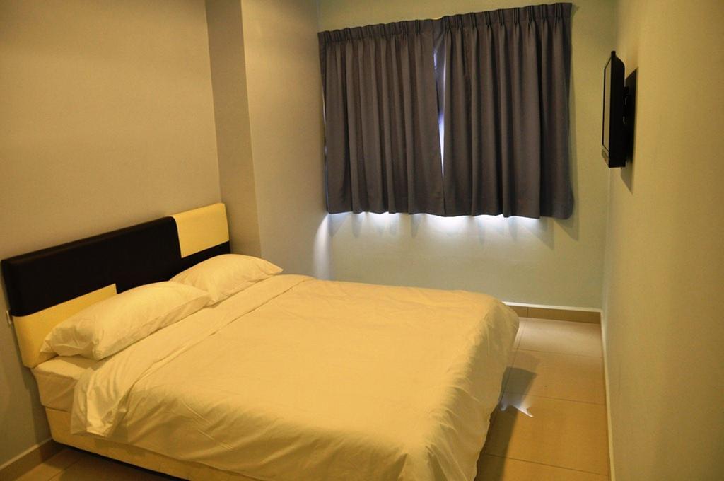 Dream Inn Hotel Bandar Mahkota Cheras Exteriör bild