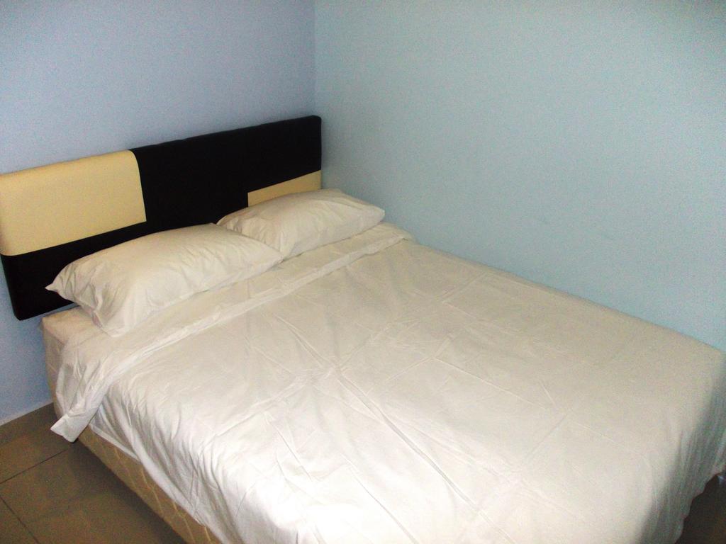 Dream Inn Hotel Bandar Mahkota Cheras Exteriör bild